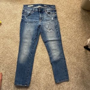 Women’s gap girlfriend jeans used 26r
